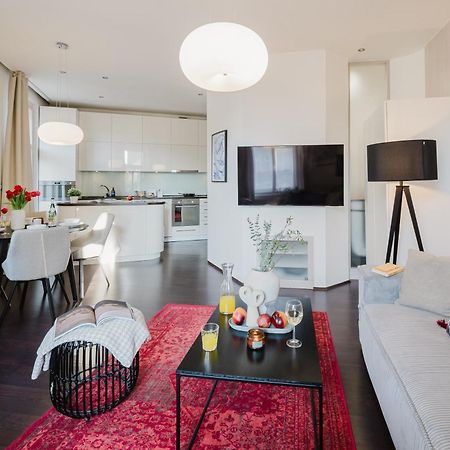 Prague Days - Stylish Apartment - Netflix - Hip District Bagian luar foto