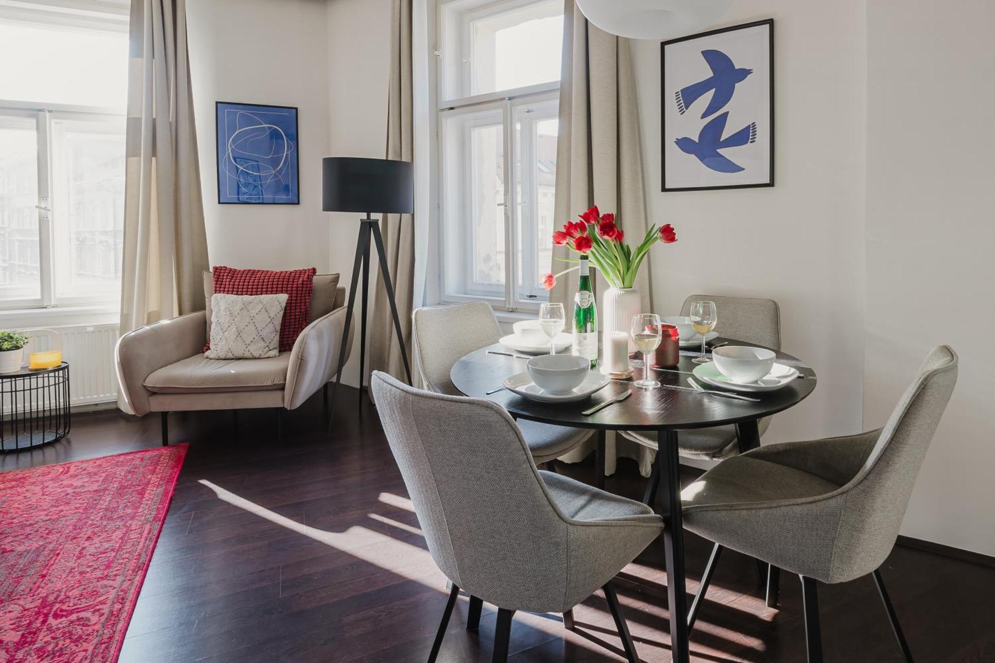 Prague Days - Stylish Apartment - Netflix - Hip District Bagian luar foto