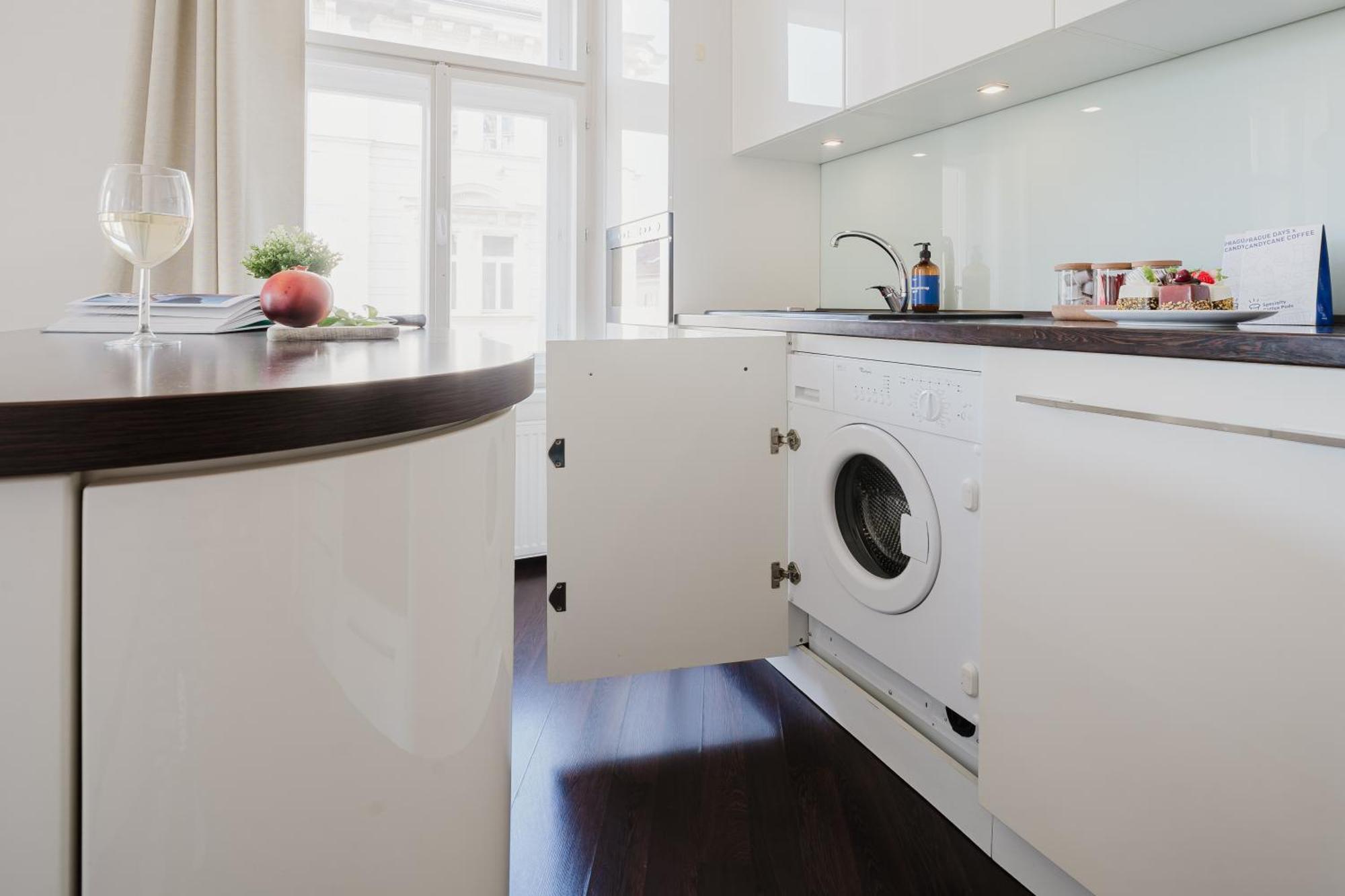 Prague Days - Stylish Apartment - Netflix - Hip District Bagian luar foto
